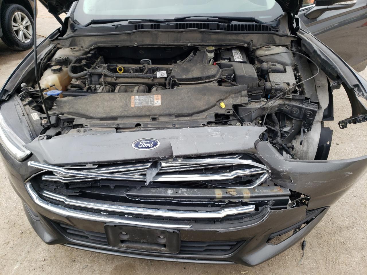 Photo 10 VIN: 3FA6P0H72FR143117 - FORD FUSION 