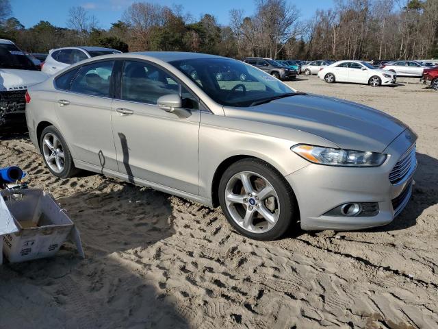 Photo 3 VIN: 3FA6P0H72FR203543 - FORD FUSION SE 