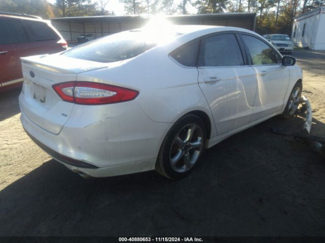 Photo 3 VIN: 3FA6P0H72FR274077 - FORD FUSION 