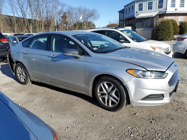 Photo 3 VIN: 3FA6P0H72FR286259 - FORD FUSION 