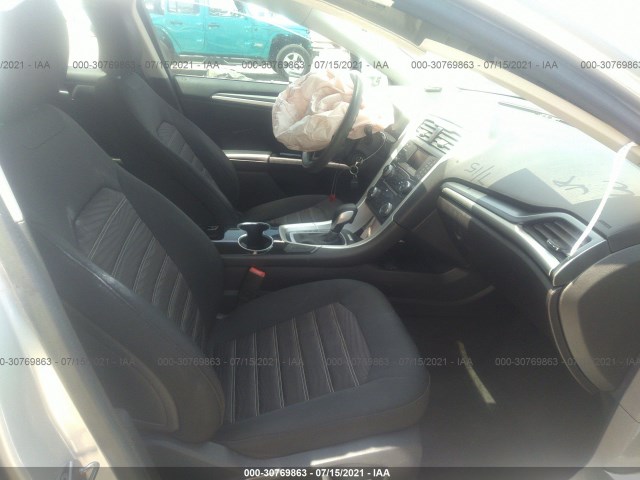 Photo 4 VIN: 3FA6P0H72GR114041 - FORD FUSION 