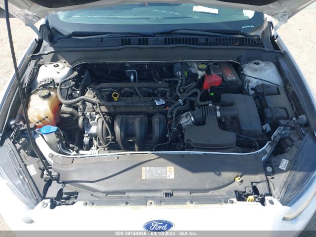 Photo 9 VIN: 3FA6P0H72GR145905 - FORD FUSION 