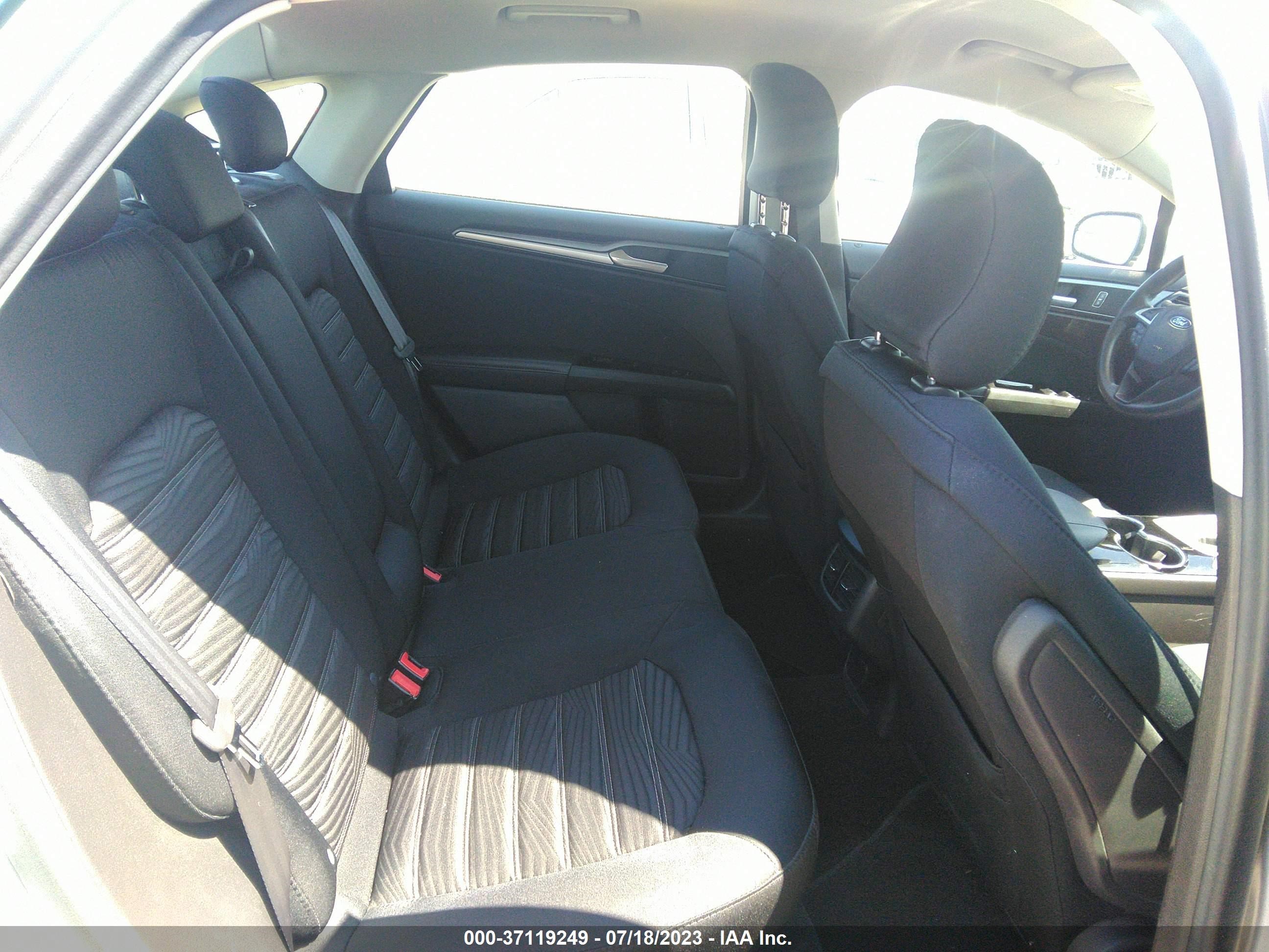 Photo 7 VIN: 3FA6P0H72GR225785 - FORD FUSION 