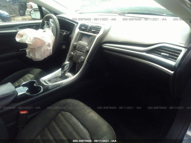 Photo 4 VIN: 3FA6P0H72GR227925 - FORD FUSION 