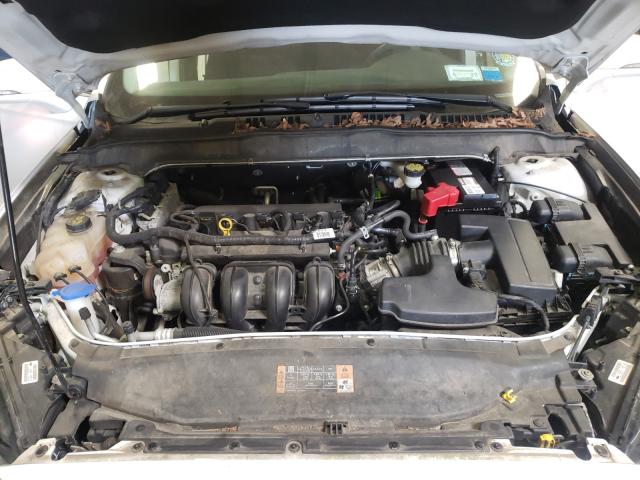 Photo 6 VIN: 3FA6P0H72GR240819 - FORD FUSION SE 