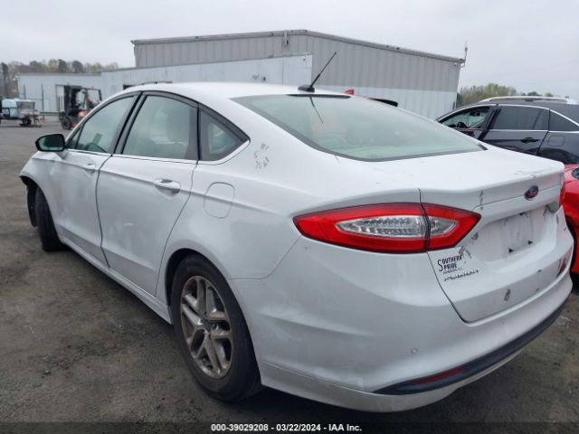 Photo 2 VIN: 3FA6P0H72GR251223 - FORD FUSION 