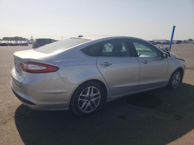 Photo 2 VIN: 3FA6P0H72GR329970 - FORD FUSION 