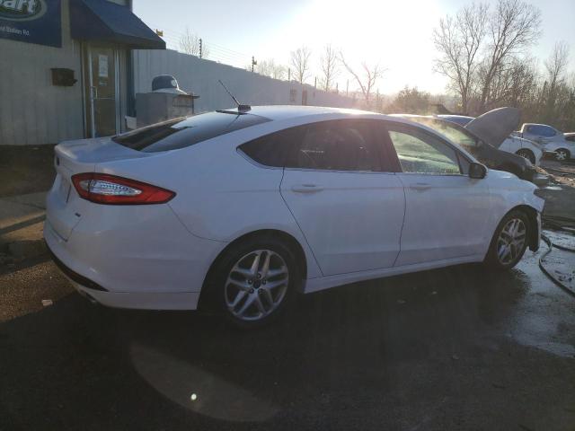 Photo 2 VIN: 3FA6P0H72GR392132 - FORD FUSION 