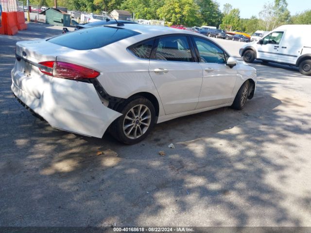 Photo 3 VIN: 3FA6P0H72HR118270 - FORD FUSION 