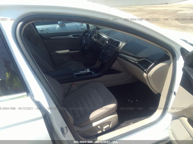 Photo 4 VIN: 3FA6P0H72HR163211 - FORD FUSION 