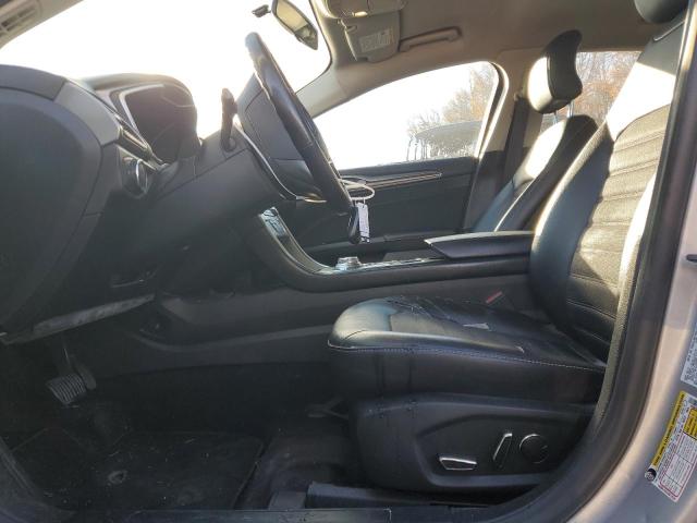 Photo 6 VIN: 3FA6P0H72HR165959 - FORD FUSION SE 