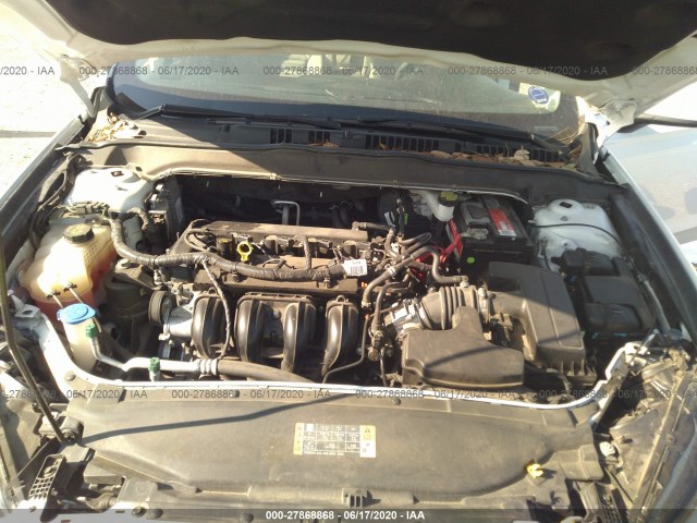 Photo 9 VIN: 3FA6P0H72HR316668 - FORD FUSION 