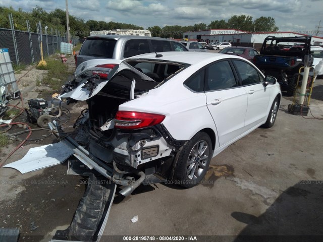 Photo 3 VIN: 3FA6P0H72HR335401 - FORD FUSION 