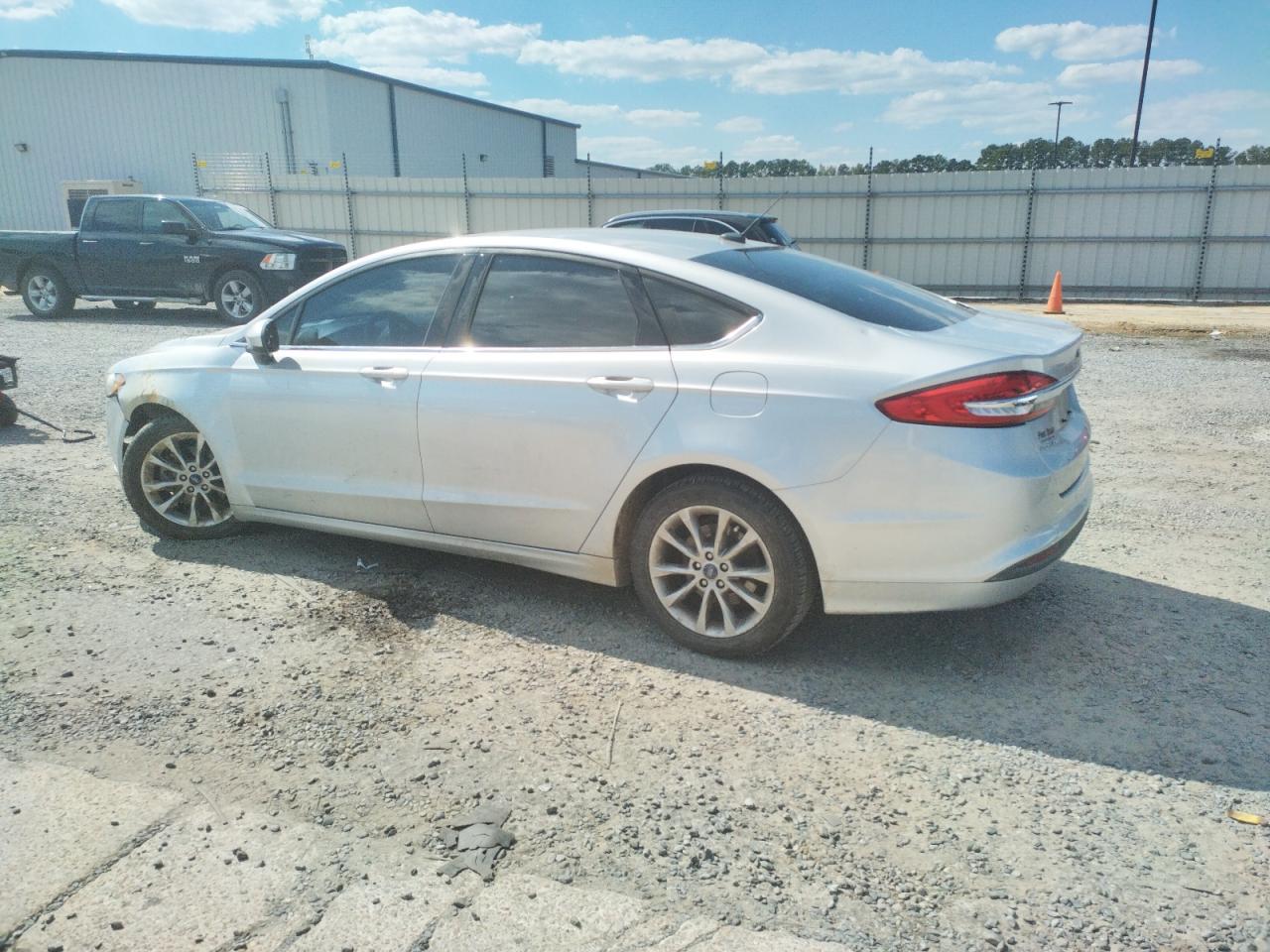 Photo 1 VIN: 3FA6P0H72HR346687 - FORD FUSION 