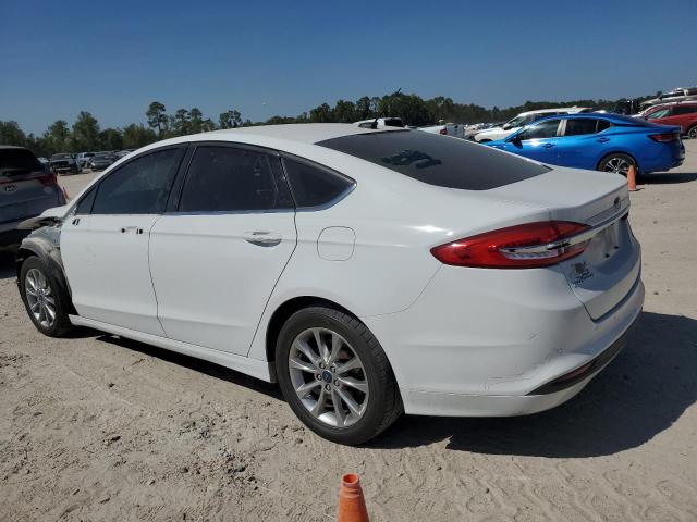 Photo 1 VIN: 3FA6P0H72HR413448 - FORD FUSION SE 