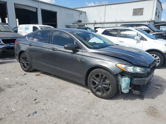 Photo 3 VIN: 3FA6P0H72JR184212 - FORD FUSION SE 