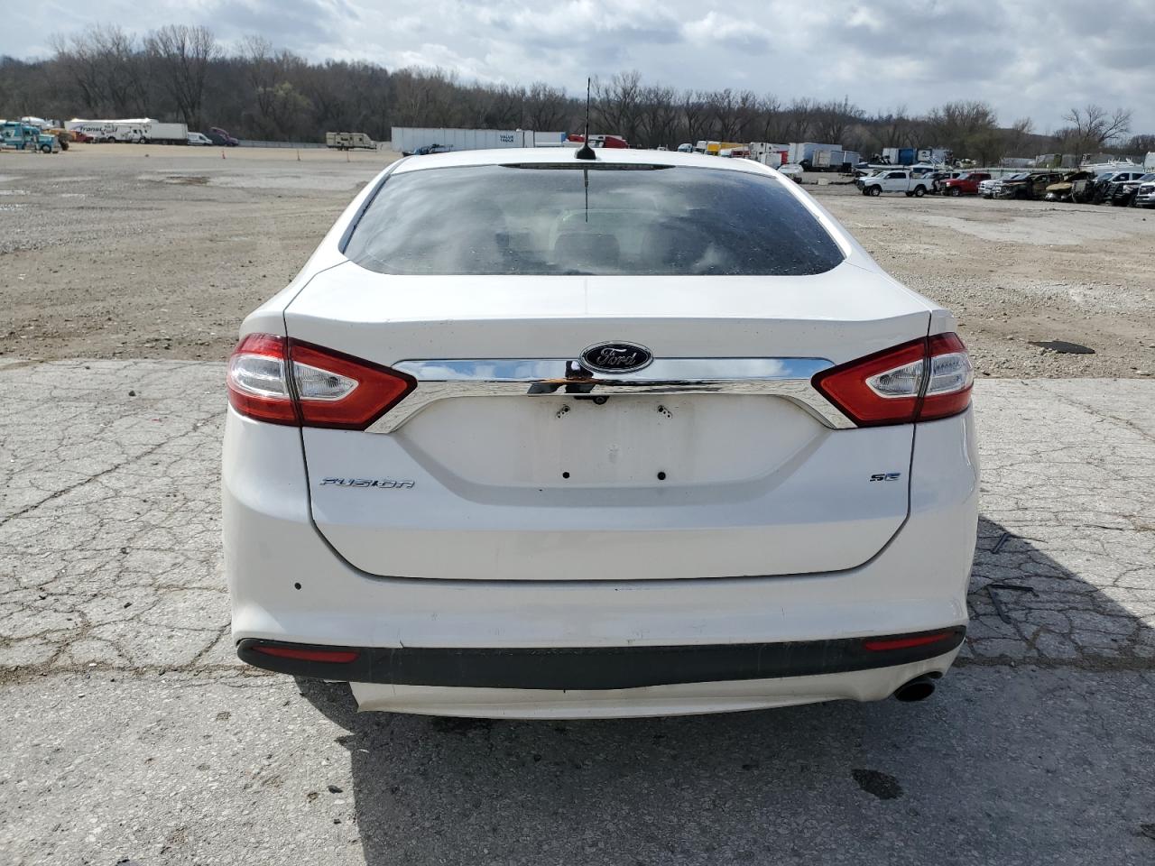 Photo 5 VIN: 3FA6P0H73DR154673 - FORD FUSION 