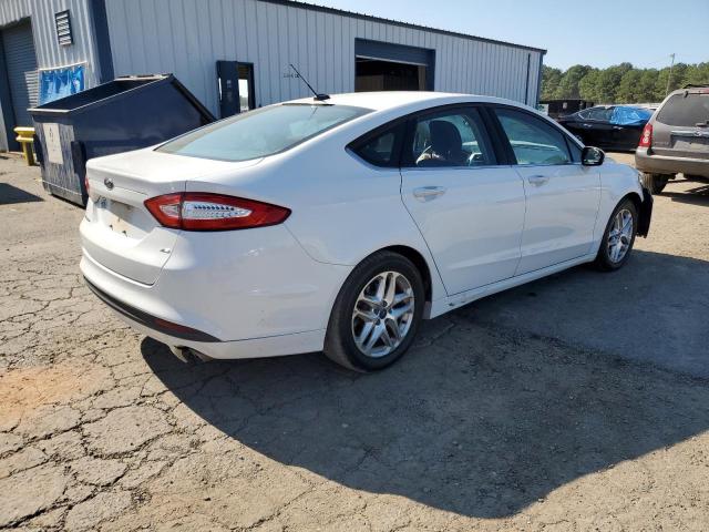 Photo 2 VIN: 3FA6P0H73DR327415 - FORD FUSION SE 