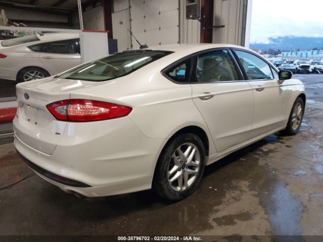 Photo 3 VIN: 3FA6P0H73ER112411 - FORD FUSION 