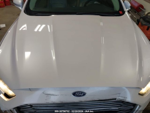 Photo 9 VIN: 3FA6P0H73ER112411 - FORD FUSION 