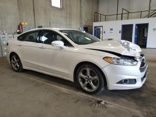 Photo 3 VIN: 3FA6P0H73FR110921 - FORD FUSION 