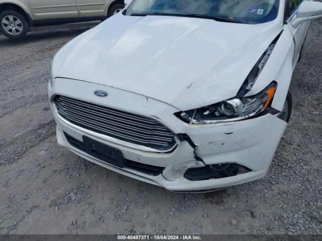 Photo 5 VIN: 3FA6P0H73FR180810 - FORD FUSION 