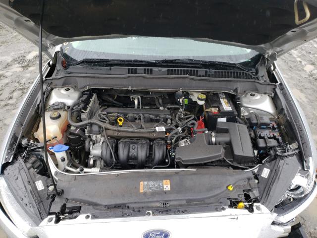 Photo 6 VIN: 3FA6P0H73FR246191 - FORD FUSION SE 