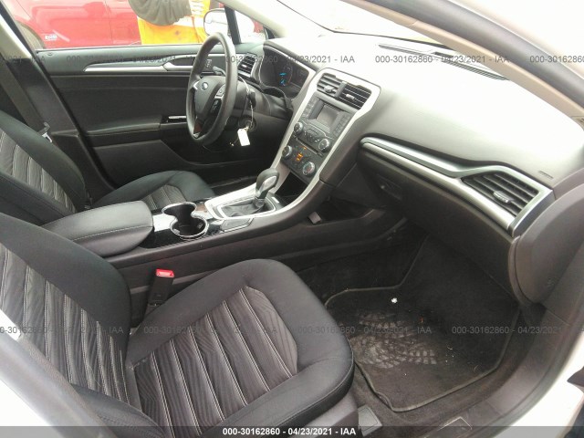 Photo 4 VIN: 3FA6P0H73GR125291 - FORD FUSION 