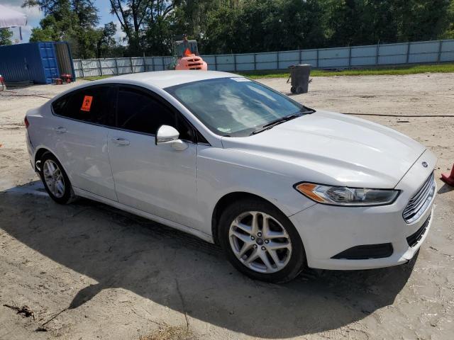 Photo 3 VIN: 3FA6P0H73GR152376 - FORD FUSION SE 