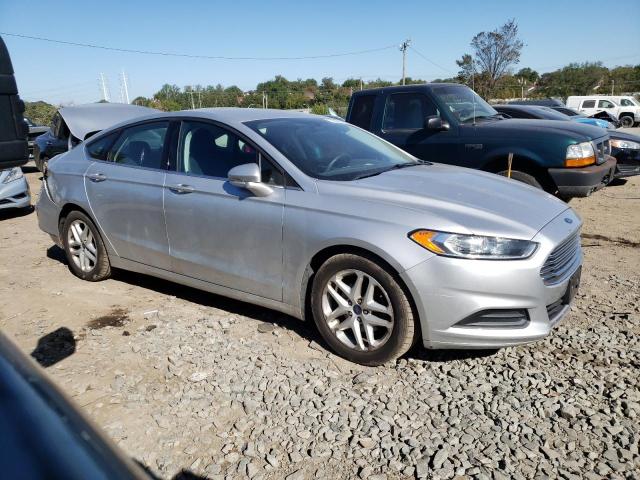 Photo 3 VIN: 3FA6P0H73GR163622 - FORD FUSION 