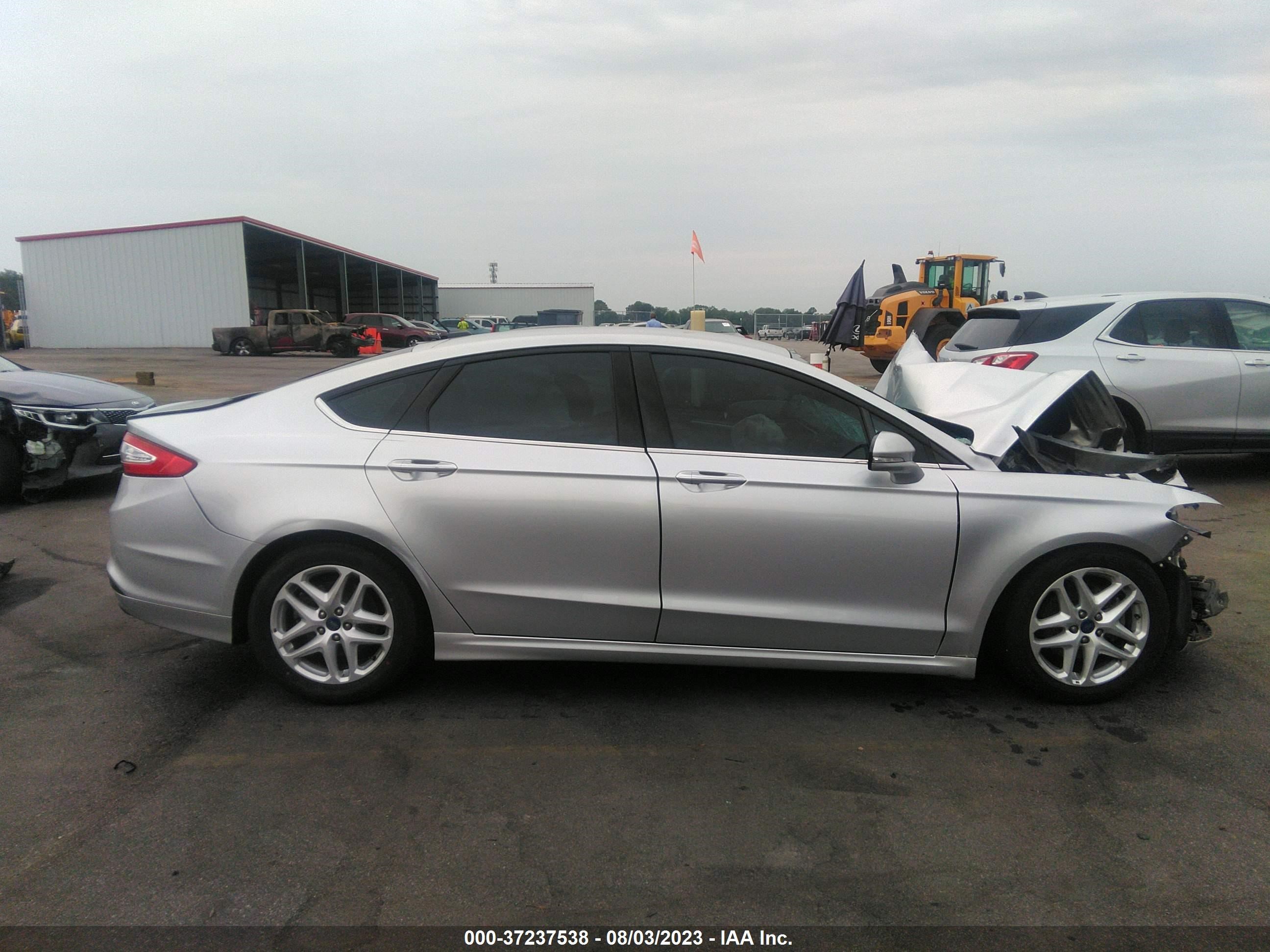 Photo 13 VIN: 3FA6P0H73GR175799 - FORD FUSION 