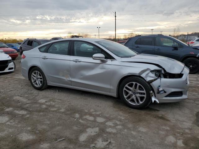 Photo 3 VIN: 3FA6P0H73GR326592 - FORD FUSION SE 