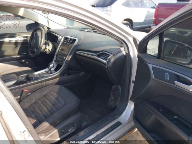 Photo 4 VIN: 3FA6P0H73GR337706 - FORD FUSION 