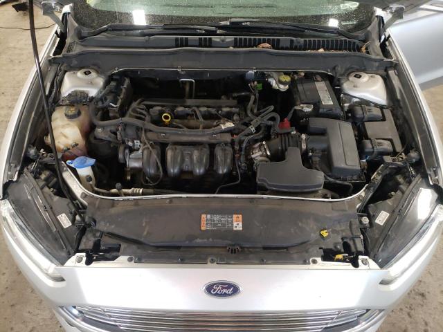 Photo 6 VIN: 3FA6P0H73GR358958 - FORD FUSION SE 