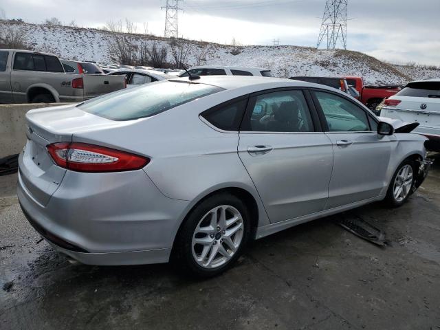 Photo 2 VIN: 3FA6P0H73GR359236 - FORD FUSION SE 