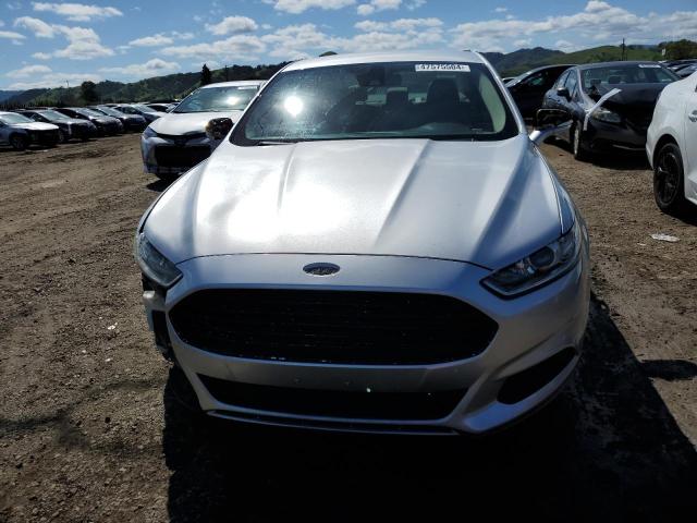 Photo 4 VIN: 3FA6P0H73GR388980 - FORD FUSION 