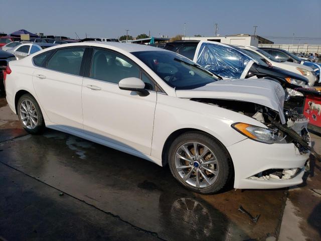 Photo 3 VIN: 3FA6P0H73HR146837 - FORD FUSION SE 