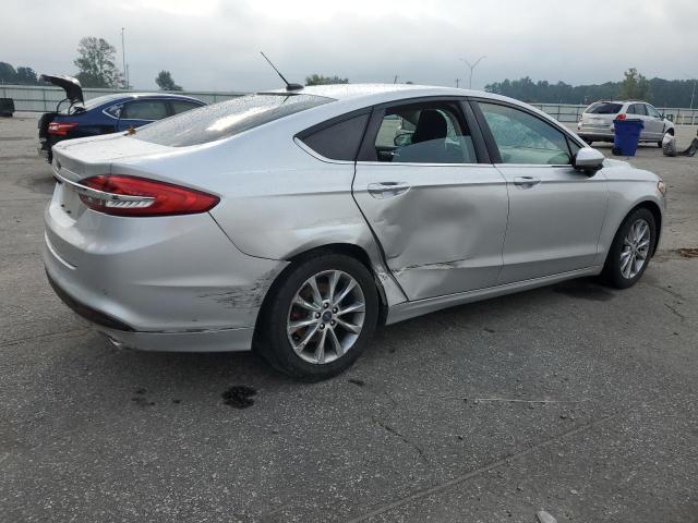 Photo 2 VIN: 3FA6P0H73HR347380 - FORD FUSION SE 