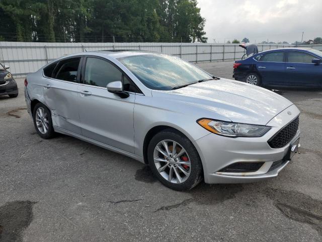 Photo 3 VIN: 3FA6P0H73HR347380 - FORD FUSION SE 