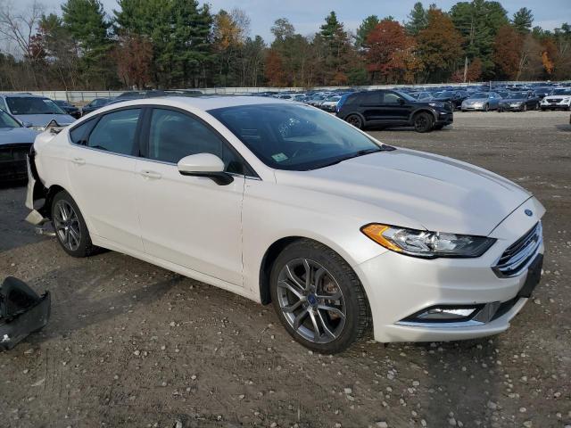 Photo 3 VIN: 3FA6P0H73HR400868 - FORD FUSION SE 