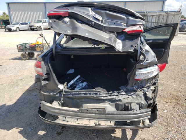 Photo 8 VIN: 3FA6P0H73HR416245 - FORD FUSION SE 