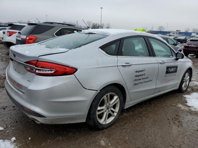 Photo 2 VIN: 3FA6P0H73JR175647 - FORD FUSION 