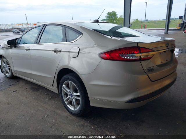 Photo 2 VIN: 3FA6P0H73JR176667 - FORD FUSION 