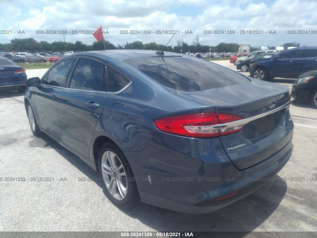 Photo 2 VIN: 3FA6P0H73JR241646 - FORD FUSION 