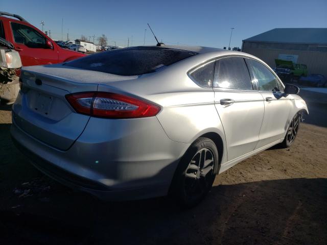 Photo 3 VIN: 3FA6P0H74DR305682 - FORD FUSION SE 