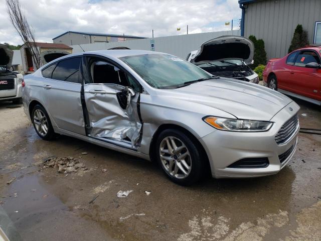 Photo 3 VIN: 3FA6P0H74DR310283 - FORD FUSION 