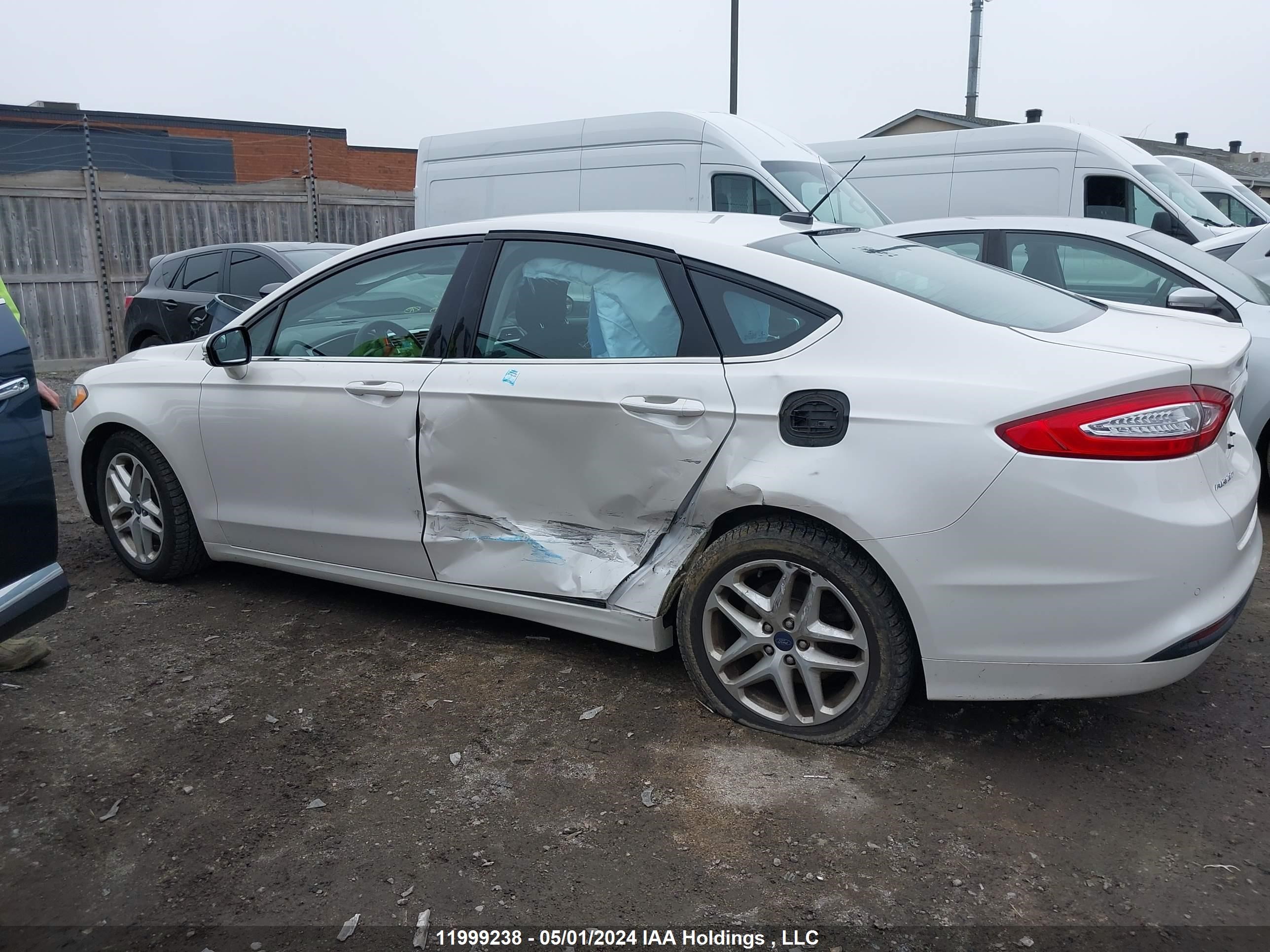 Photo 13 VIN: 3FA6P0H74DR373982 - FORD FUSION 