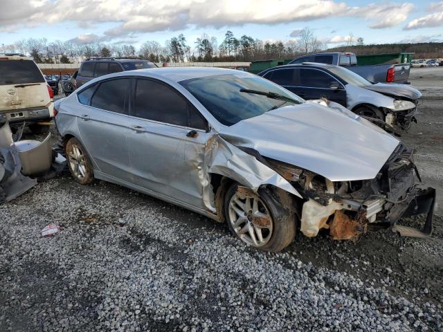 Photo 3 VIN: 3FA6P0H74ER187196 - FORD FUSION SE 