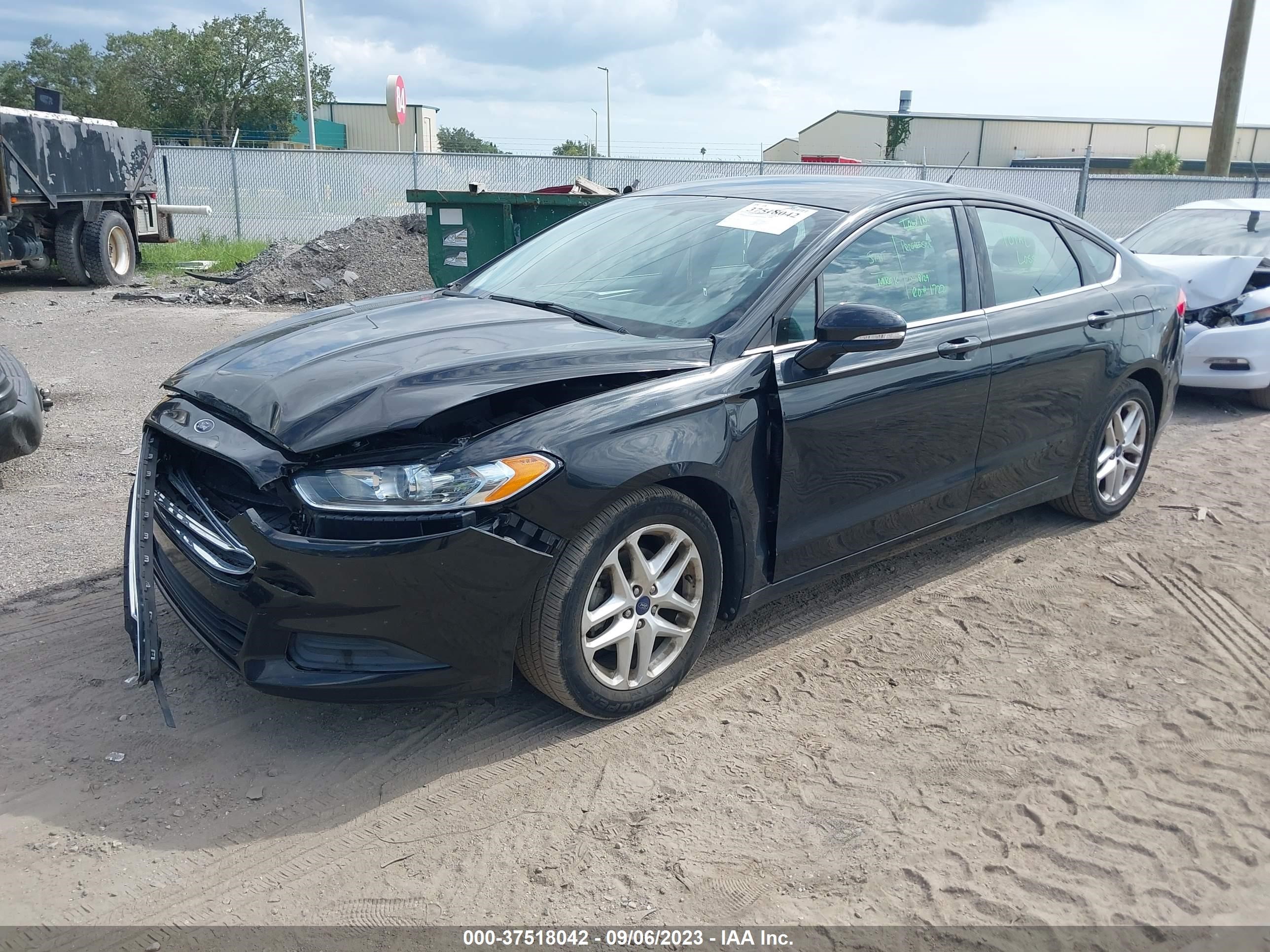 Photo 1 VIN: 3FA6P0H74ER261720 - FORD FUSION 