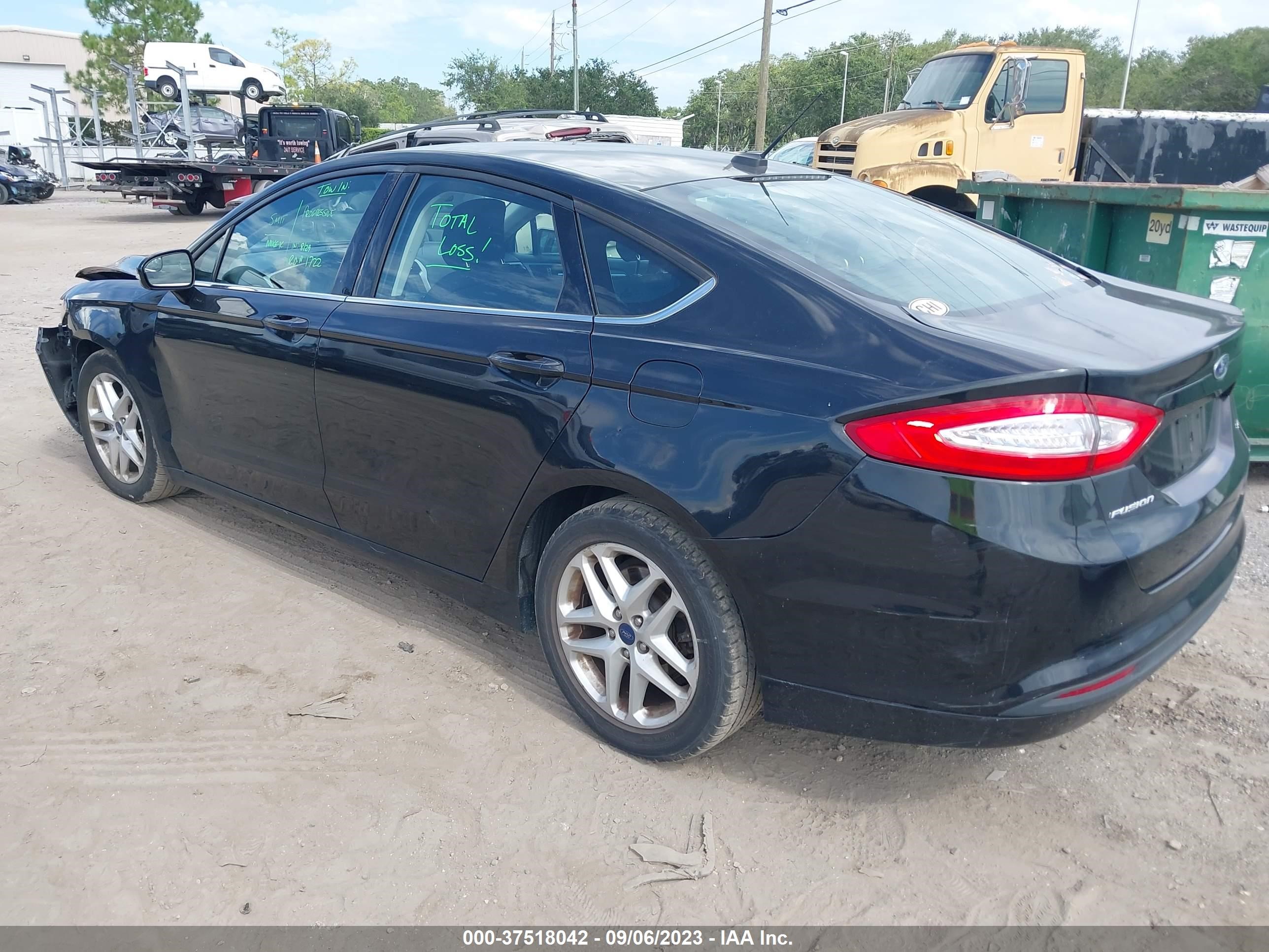 Photo 2 VIN: 3FA6P0H74ER261720 - FORD FUSION 